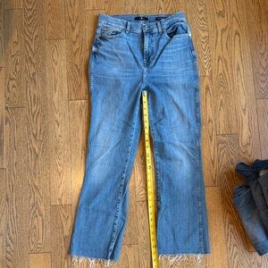 7 For All Mankind Light Blue Cropped Jeans size 29